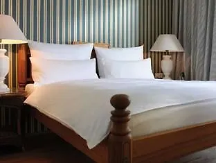 Clipper Boardinghouse - Hamburg-Michel Aparthotel  Hamburg